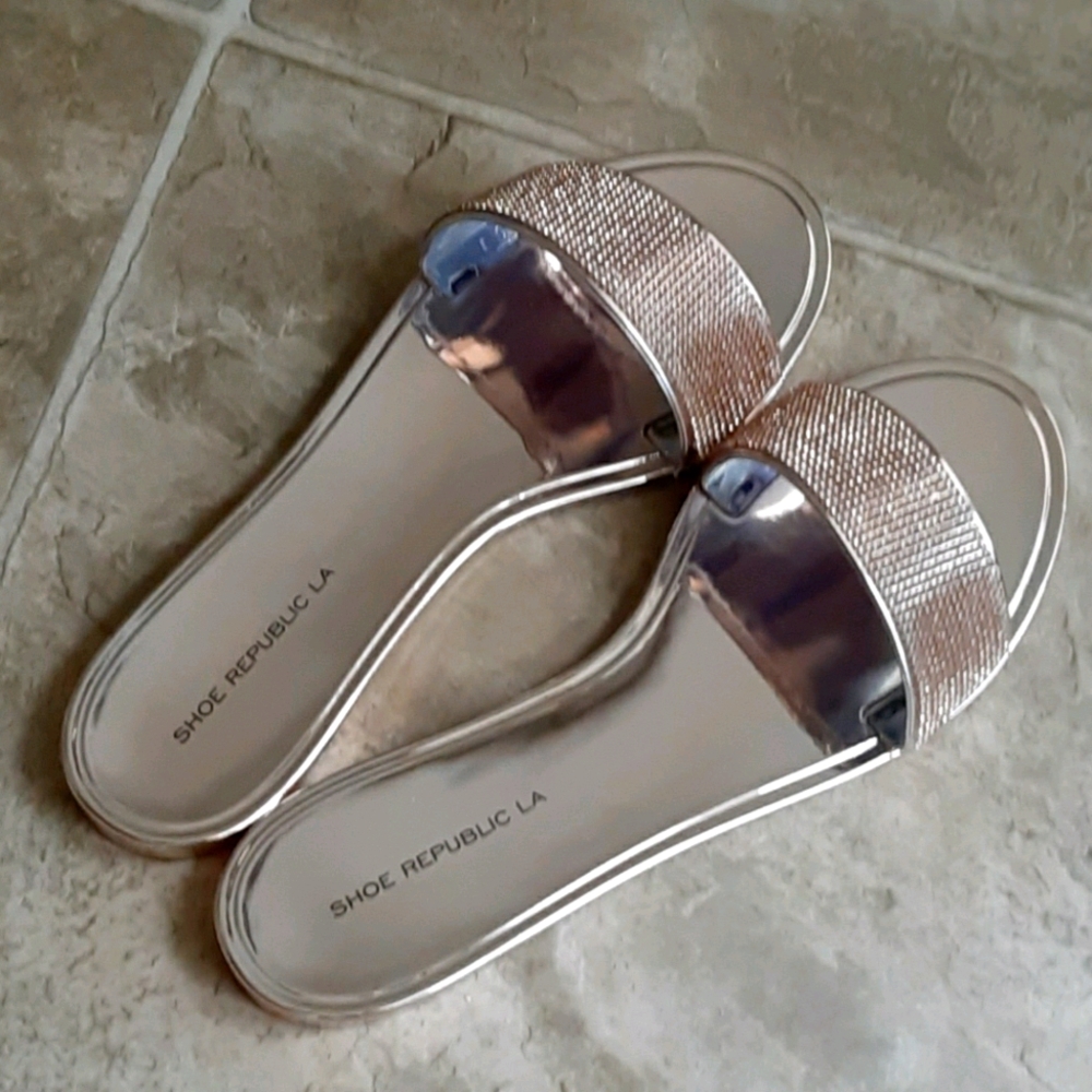 Rose Gold Slides